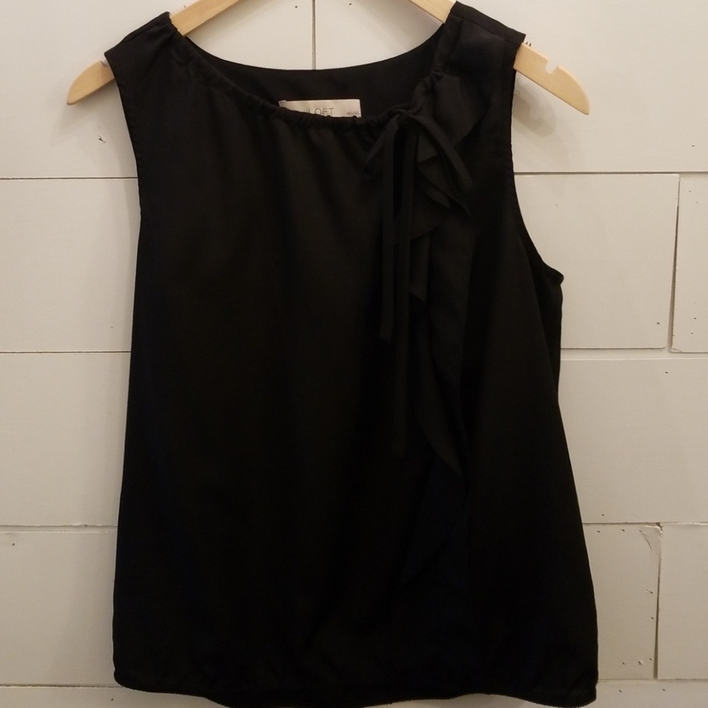 Black assymetric ruffle shell